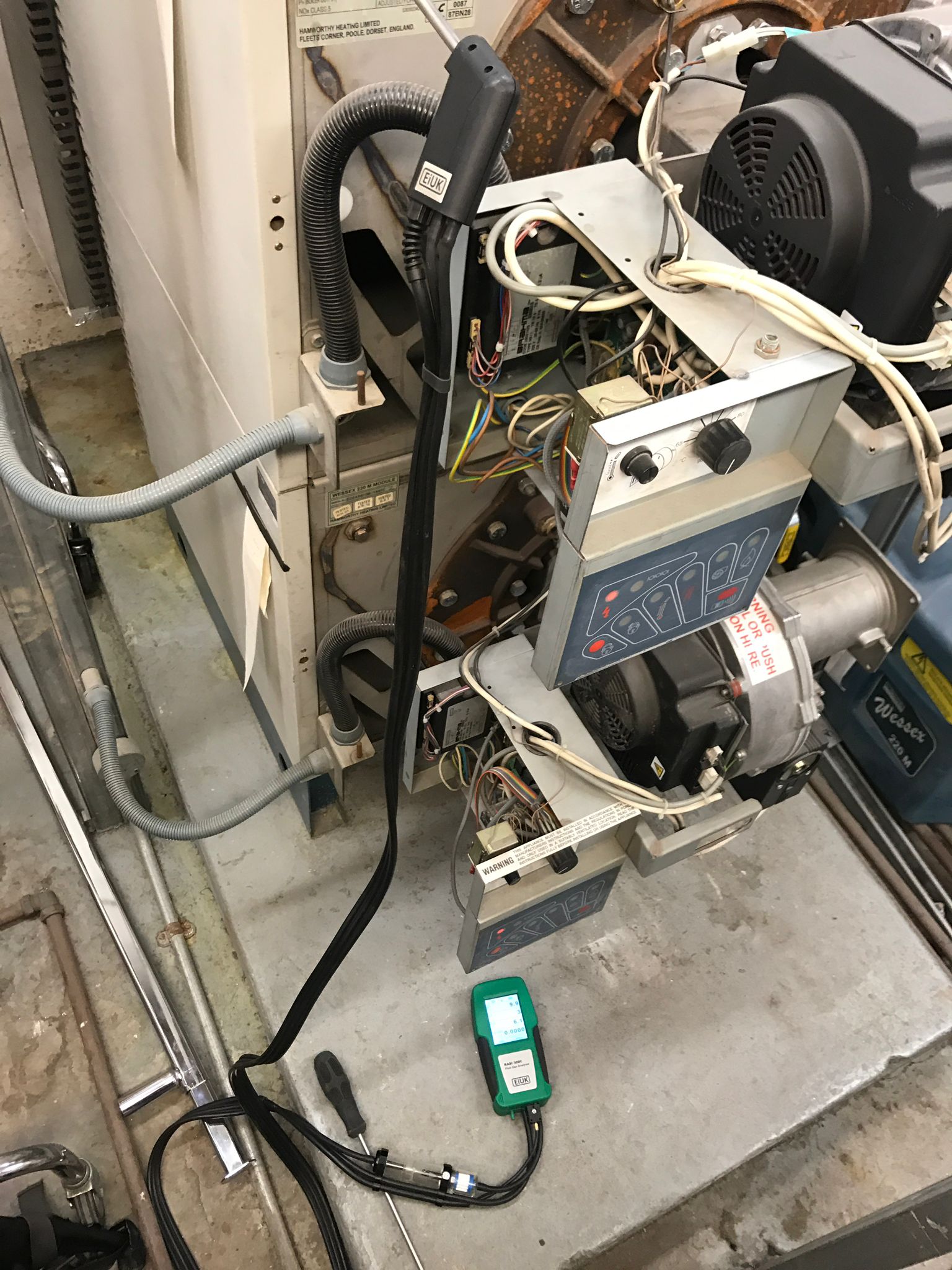 gas safe registered engineer near me Greenford, UB6